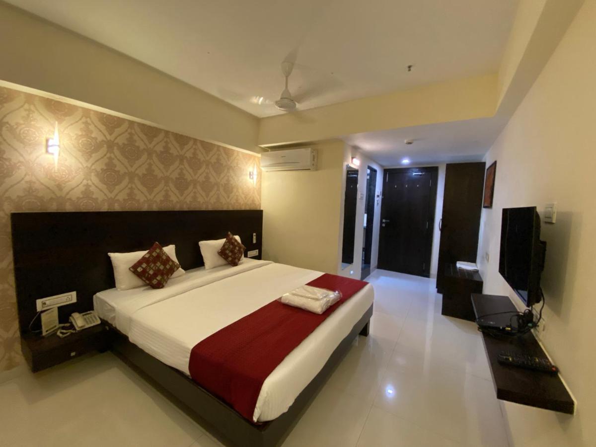 Hotel Singh'S By Wb Inn, Vashi, Navi Mumbai Eksteriør billede