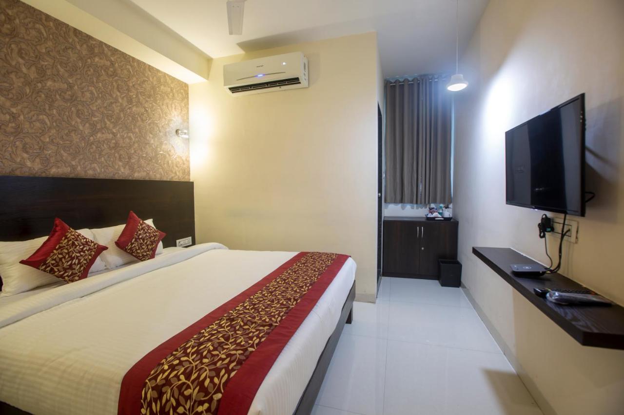 Hotel Singh'S By Wb Inn, Vashi, Navi Mumbai Eksteriør billede