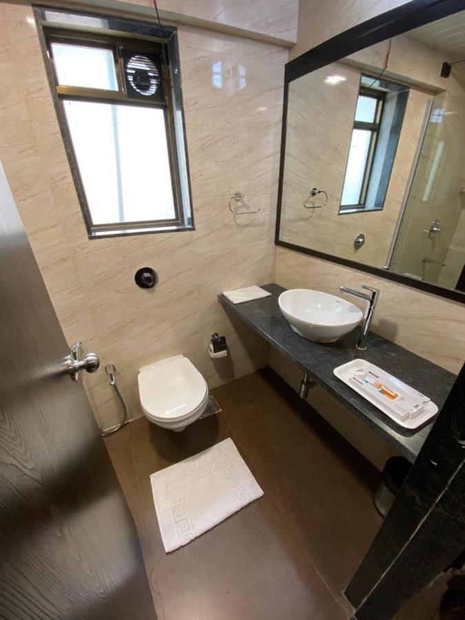 Hotel Singh'S By Wb Inn, Vashi, Navi Mumbai Eksteriør billede