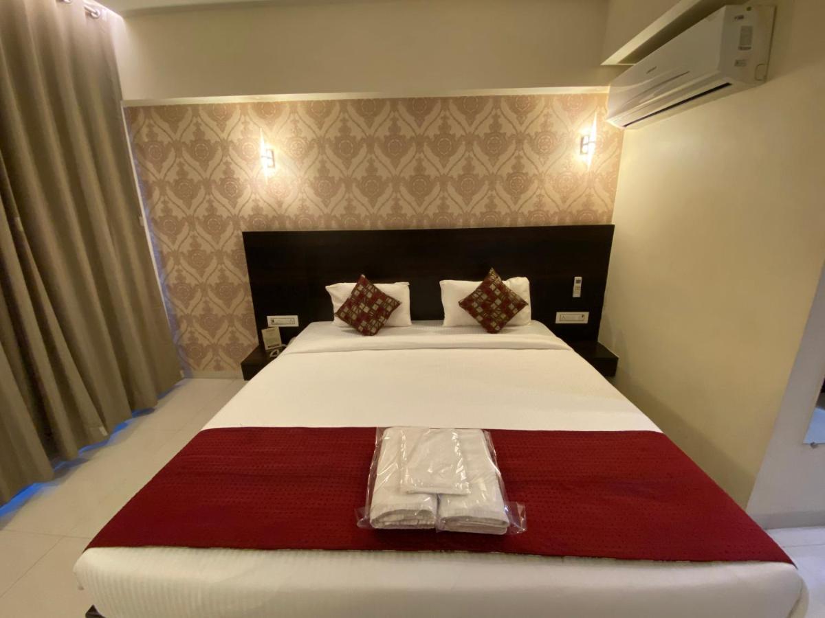 Hotel Singh'S By Wb Inn, Vashi, Navi Mumbai Eksteriør billede