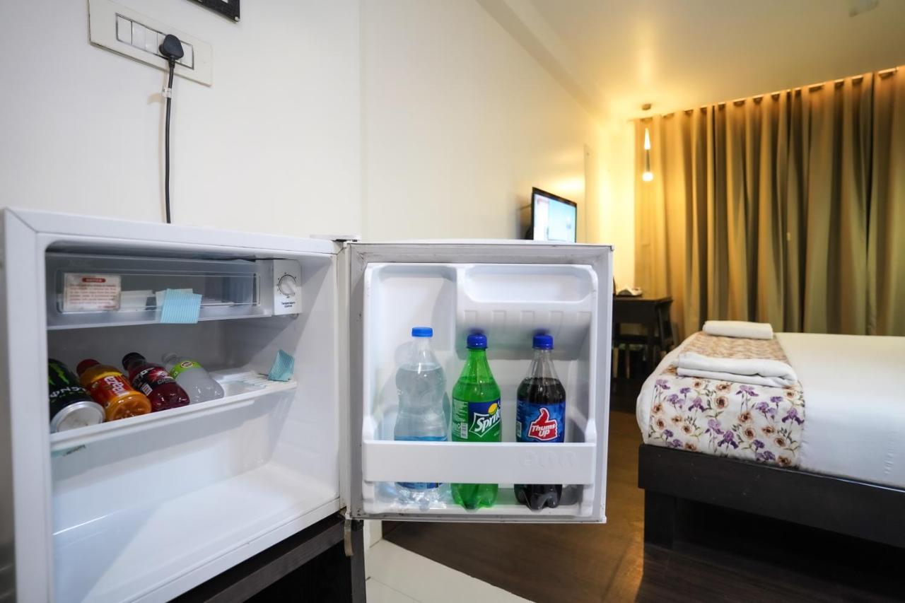 Hotel Singh'S By Wb Inn, Vashi, Navi Mumbai Eksteriør billede