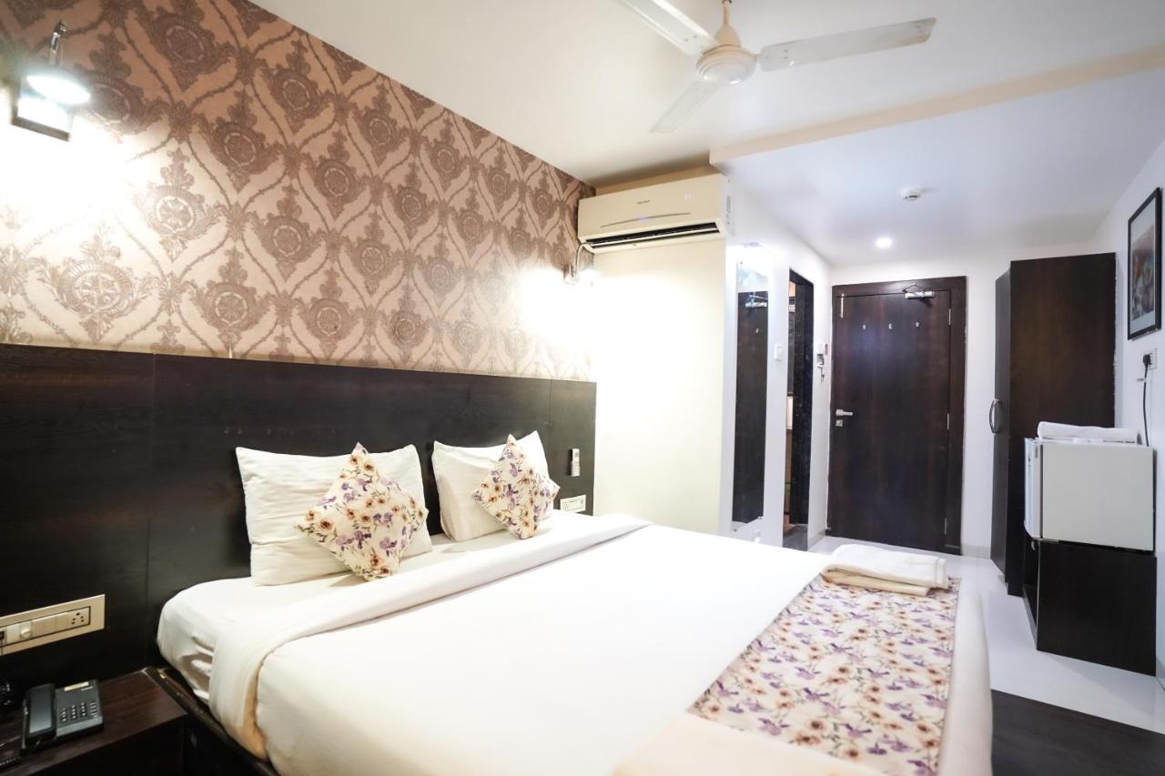 Hotel Singh'S By Wb Inn, Vashi, Navi Mumbai Eksteriør billede