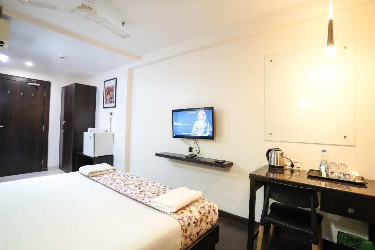 Hotel Singh'S By Wb Inn, Vashi, Navi Mumbai Eksteriør billede